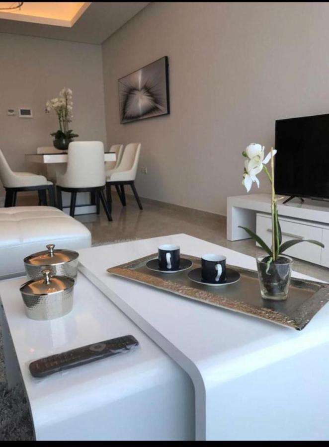 Alamaken Residence Al Hidd Luaran gambar