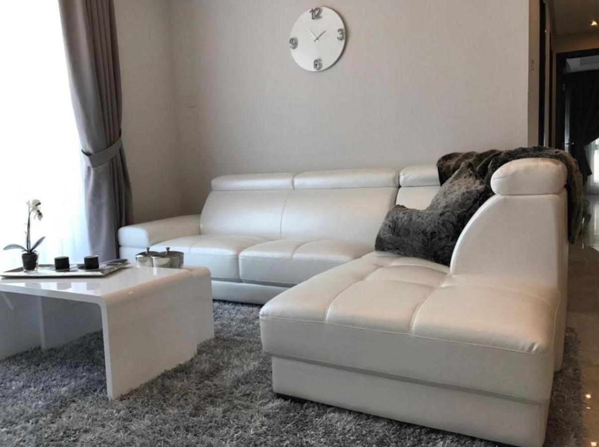 Alamaken Residence Al Hidd Luaran gambar